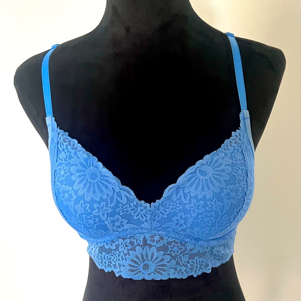 PINK Lace racer back bra
